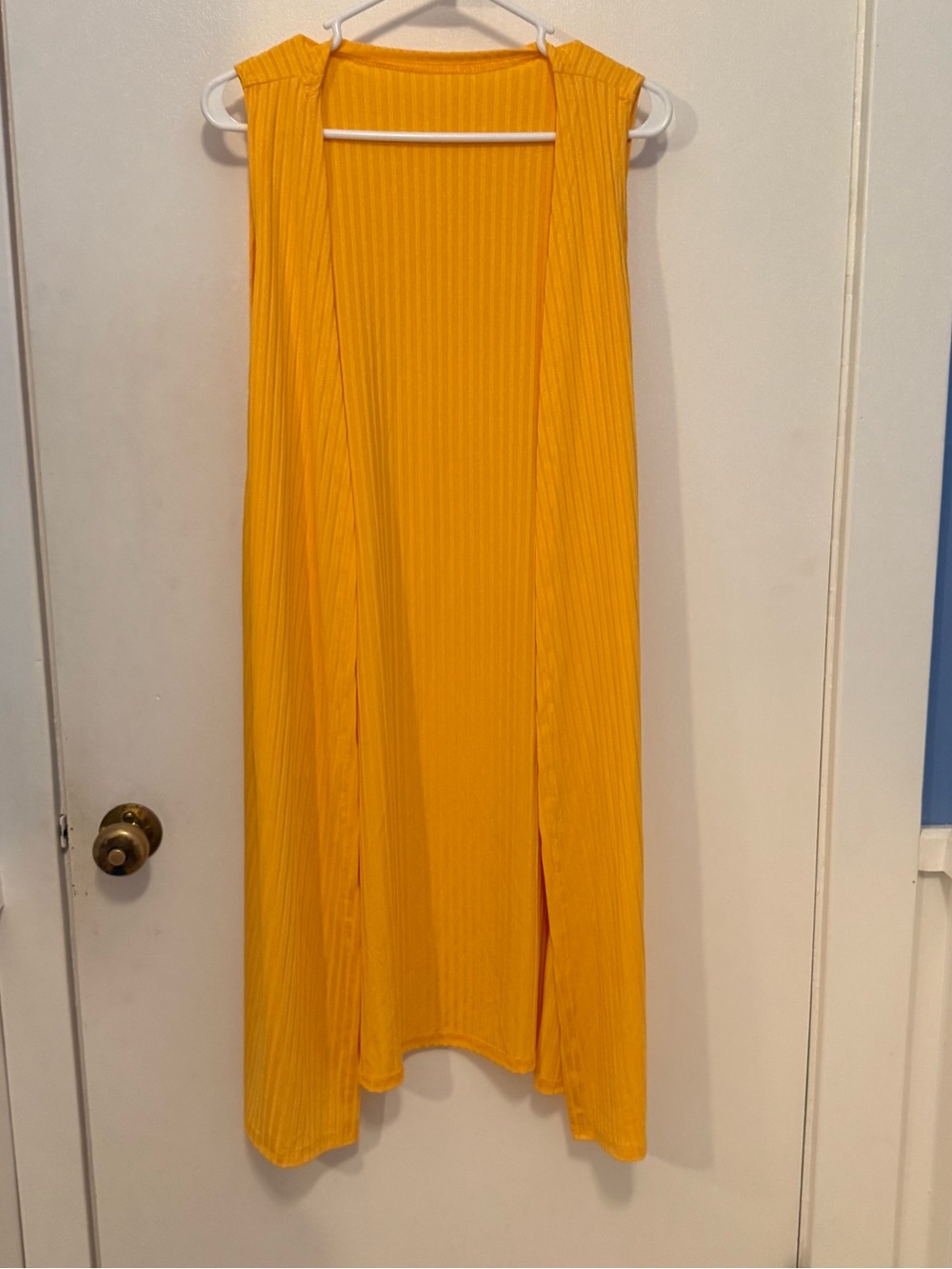 3 Pc Set Unbranded Sleeveless Long Open Cardigan Vest/Crop Top/Shorts Goldenrod